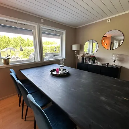 Vakantiehuis Enebolig I Larkollen